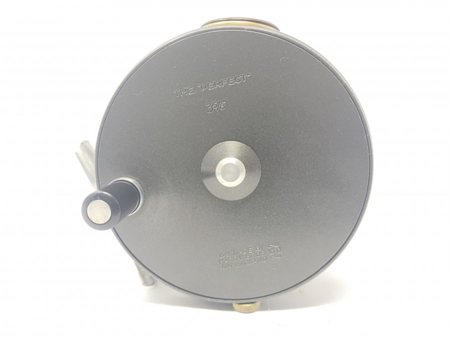 Fliegenrolle Hardy Perfect 3 5/8", Achatring, Rechtshand, Neopren Rollentasche, sehr guter Zustand, leichte Gebrauchsspuren