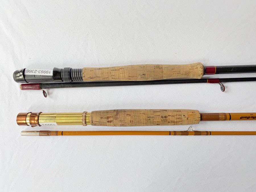 2 Fliegenruten: Cortland Pro - Crest, 1-621-1, Hohlglas, 2tlg., 8 1/2" Line Recommended #7 or 8, guter Zustand und Berkley Grafite,2tlg., GFE 40-9"6", Line WT 7-8 . 25 CCR, ohne Futteral Gebrauchsspuren