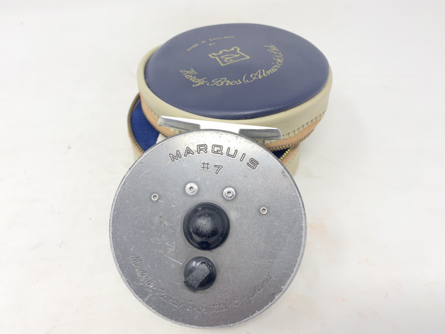 Fliegenrolle, Hardy Marquis #7, Links/Rechtshand, Hardy Rollentasche, mit Fliegenschnur DT 5 F, technisch in Ordnung, starke Gebrauchsspuren