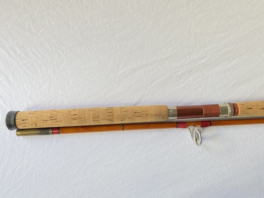Vintage Huchenrute, Glasfaser von Engelbrecht München, 2tlg., 2,75m, Futteral, ideal für Huchen bis 50 kg