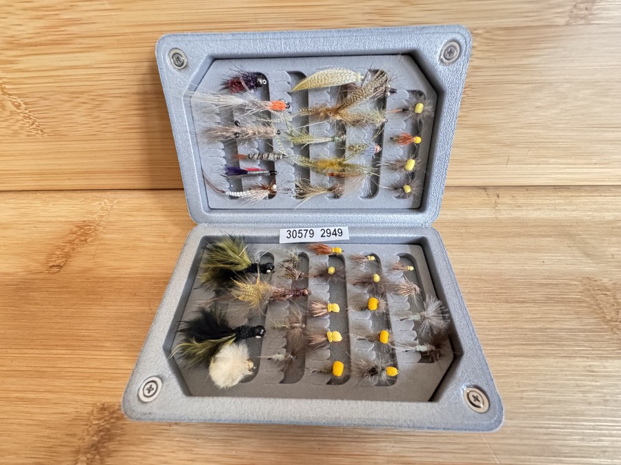 Foam Fliegenbox, ADH, Grösse 135x80x30mm, 42 Nymphen, Jig´s, Streamer, Trockenfliegen, Grösse 6 bis 18, gute Qualität