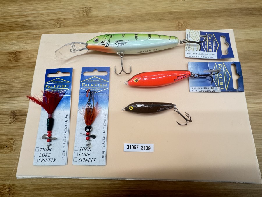 5 Kunstköder, Falkfish, Sweden, Spöket DD, 30g, 125mm, Spöket, 28g, 80mm, Spöket, 18g, 65mm,  Thor Loke Spinfly, 9g, Thor Loke Spinfly, 3g, ungefischt