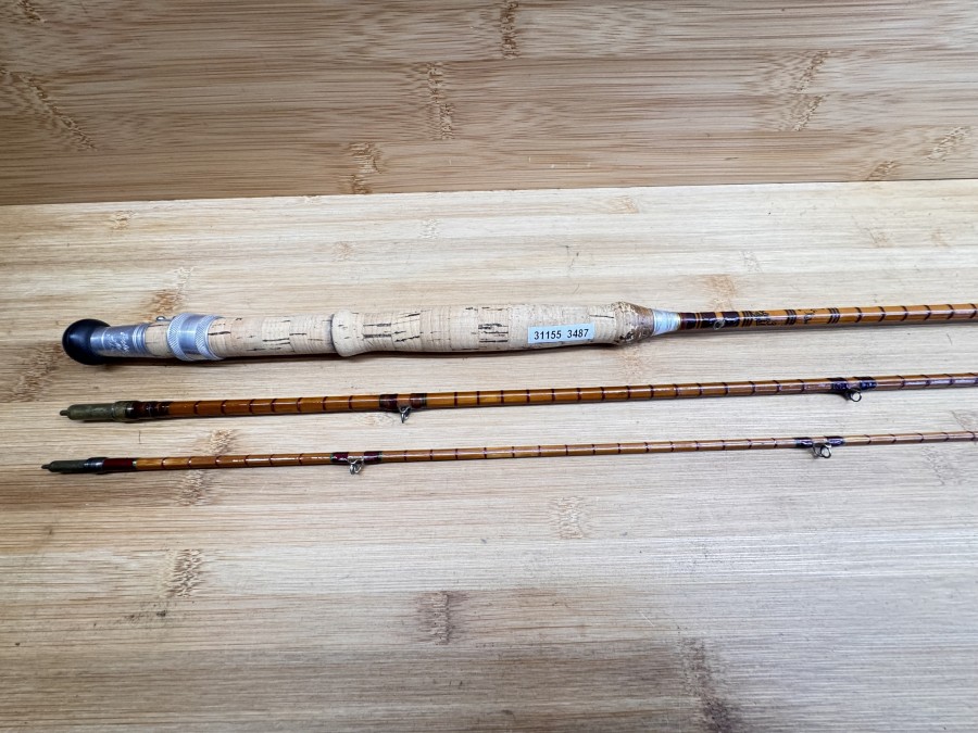Gespliesste Fliegenrute, Foster Bros. Makers Ashborne, Made in England, The Champion, 3tlg., 2,50m, #6, Gewicht 170g, Futteral, Gebrauchspuren, Transportlänge 960mm