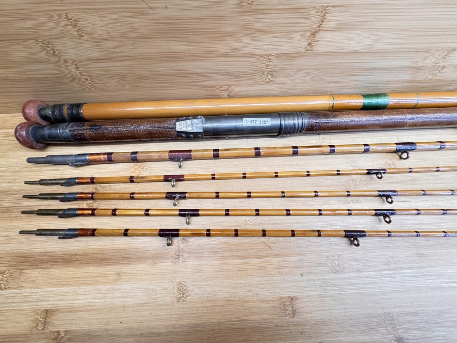 Vintage Gespliesste Lachsrute, Hardy Bros Makers Alnwick, 3795, The C.H. Pennel Rod, 3 Reservespitzen 3tlg., 4,20m, Ledergrifflänge 65cm, Hardy´s W Fitting Regd 16.8.73, Look Fast Messinghülsen, Holzstopfen, Intermediates, seltenes Sammlerstück, Transportlänge 1550mm