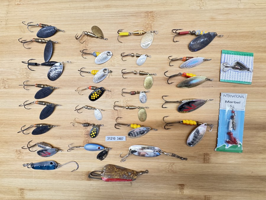 Kunstköder, 30 Stück, Mepps &co, verschiedene Hersteller, teilweise gefischt