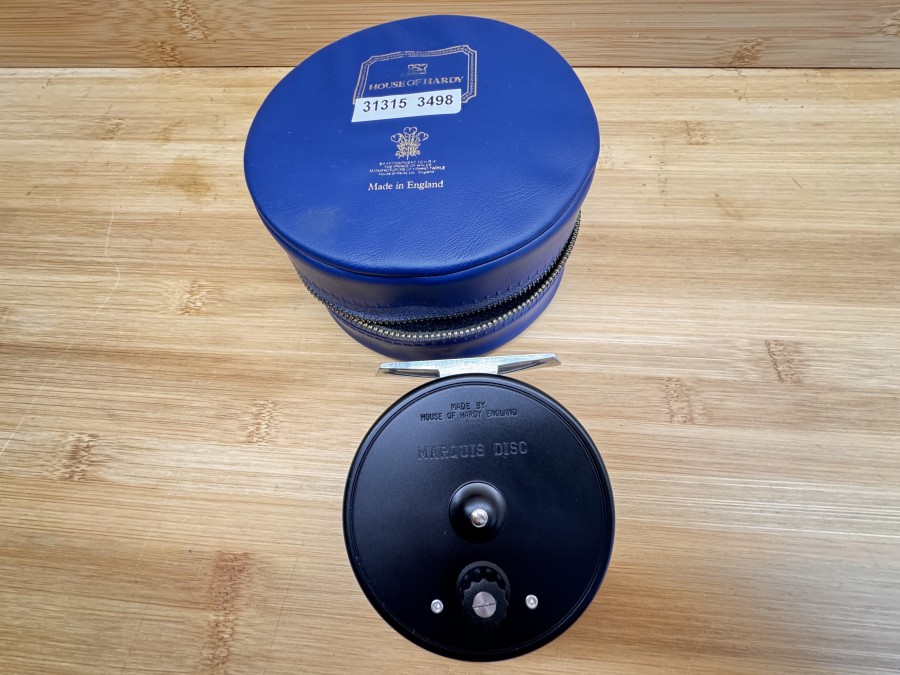 Fliegenrolle, Made by House of Hardy England, Marquis Disc Rechtshand, Rollendurchmesser 75mm, Rollenbreite 28mm, Gewicht 121g, Rollentasche, neu