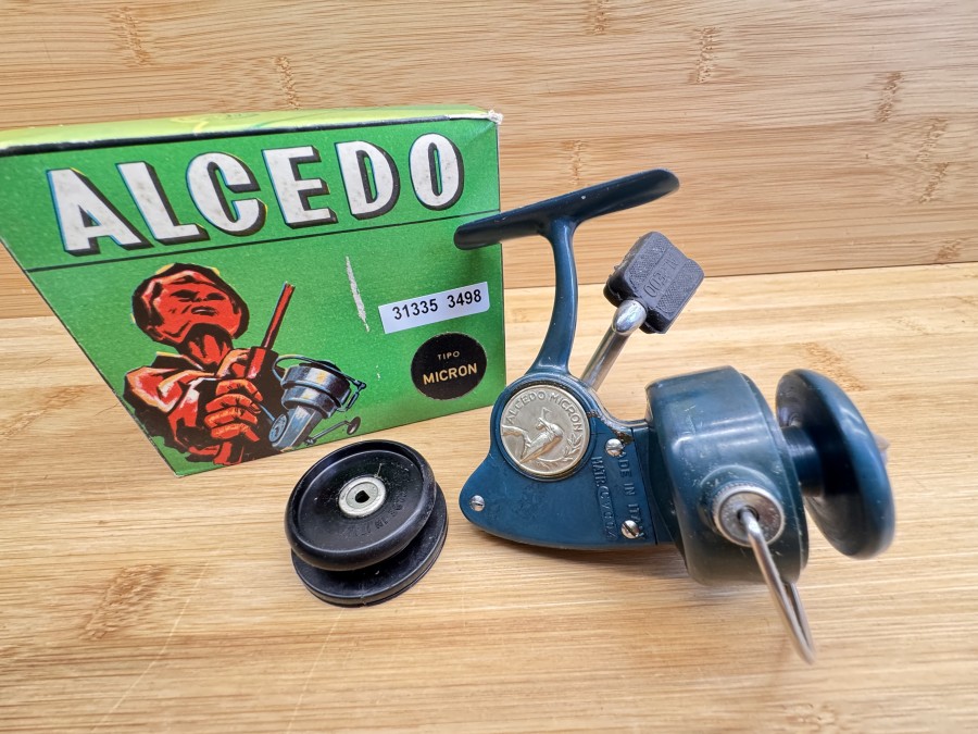 Stationärrolle, Alcedo Tipo Micron, Made in Italy,  Matt CV 004, Ersatzspule, neu im Karton