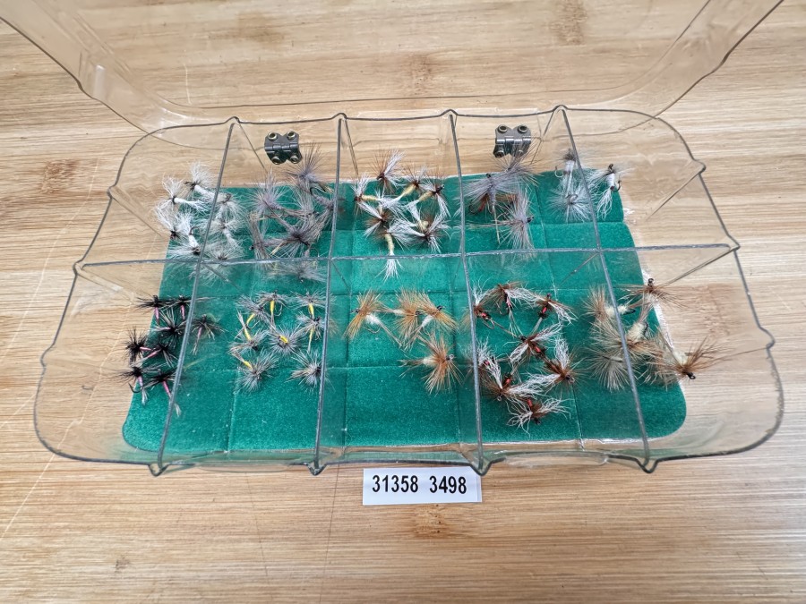 Trockenfliegen, Eipeltauer Wien, 70 Trockenfliegen, Grösse 12 - 18, in Cortland Fliegenbox, ungefischt