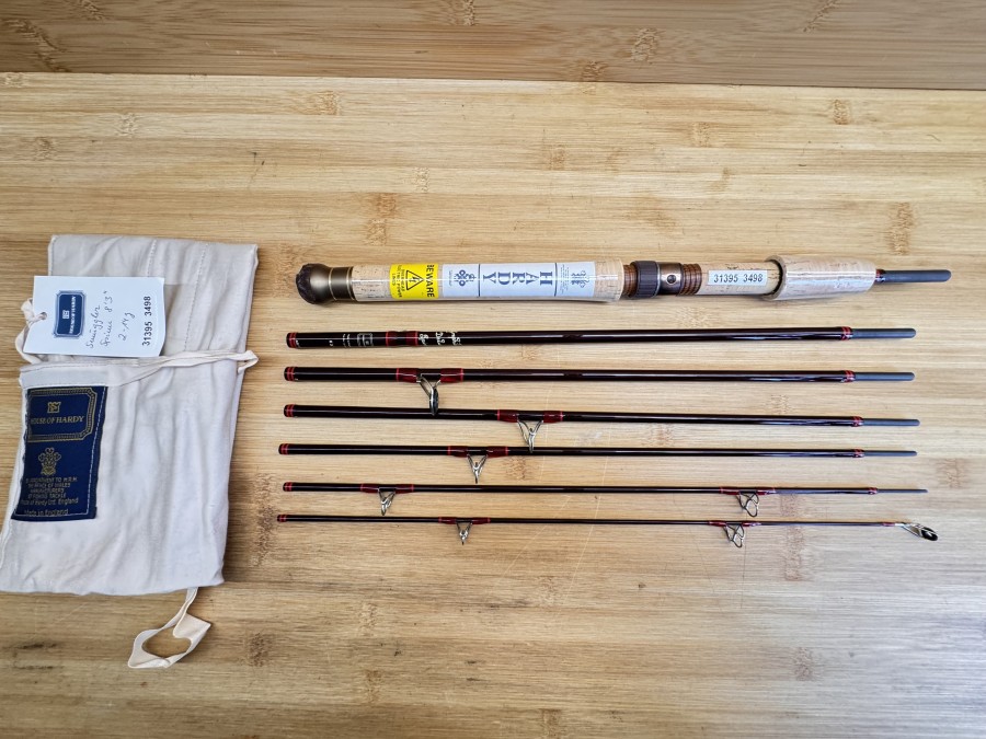 Spinnrute, House of Hardy, Made in England, Pat. No, 1.4.29.309, 7tlg., 8.3", Gewicht 129g, WG 2-14g, Futteral, Endkappe beschädigt, ungefischt, Transportlänge 400mm