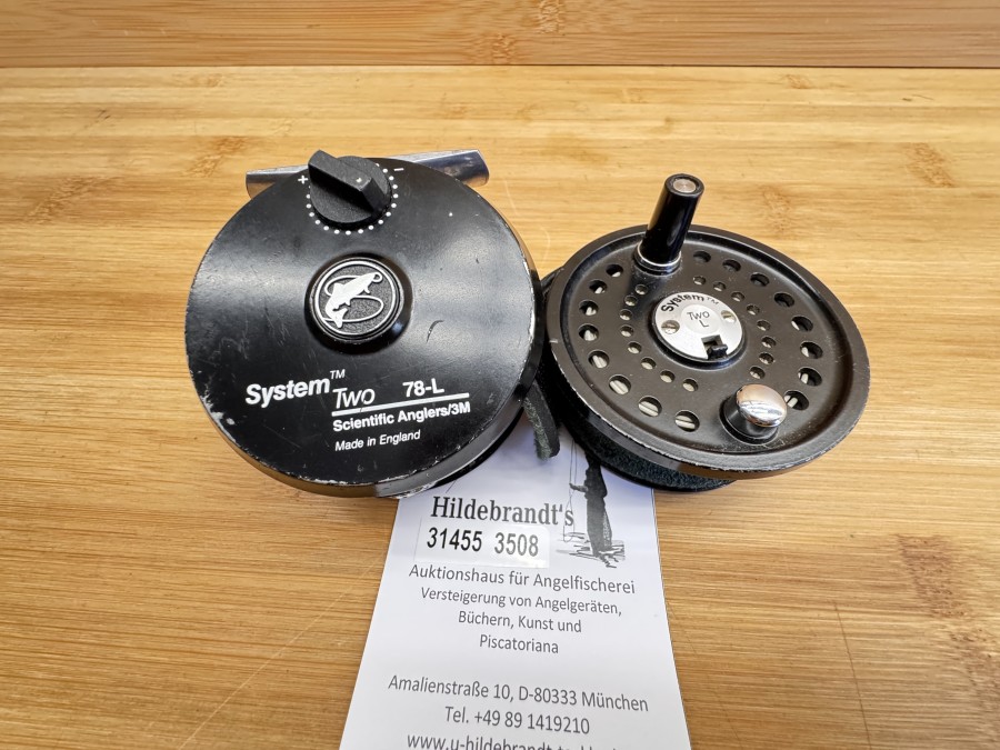 Fliegenrolle, Scientific Anglers 3M, Made in England, System Two 78-L, Linkshand, Rollendurchmesser  75mm, Rollenbreite 40mm, Gewicht mit Trocken-Fliegenschnur, 129g, Reservespule mit Nassfliegenschnur, Gebrauchsspuren