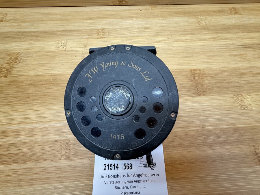 Fliegenrolle, J.W. Young & Sons Ltd, Made in Redditch England, 1415, #6, Links- oder Rechtshand, Rollendurchmesser 90mm, Rollenbreite 30mm, Gewicht 174g mit Fliegenschnur, Gebrauchsspuren