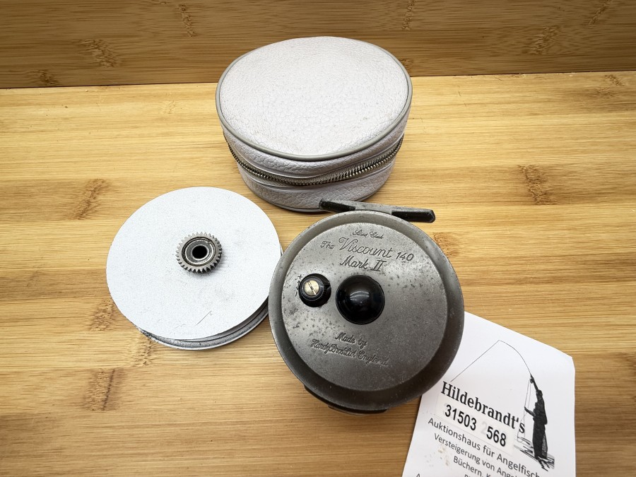 Fliegenrolle, Made by Hardy Bros Ltd, England, The Viscount 140, Mark II, Silent Check, Links- oder Rechtshand, #5. Gewicht 99g, Reservespule mit Fliegenschnur, Rollentasche, leichte Gebrauchsspuren