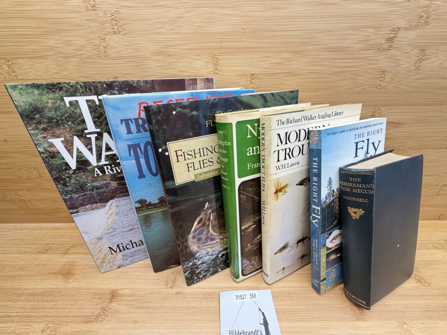7 Bücher: The Fisherman´s Vade Mecum, G.W. Maunsell, The Right Fly, Stephen J. Simson & George C. McGavin, Modern Trout Flies, W.H. Lawrie, Nymphs and the Trout, Frank Sawyer, Reservoir Trout Fishing with Tom Saville, Fishing Nymphs, Wet Flies & Streamers, Subsurface Techniques for Trout in Streams, The Complete Fly Fisherman, Tyne Waters A River and its Salmon, Michael W, Marshall