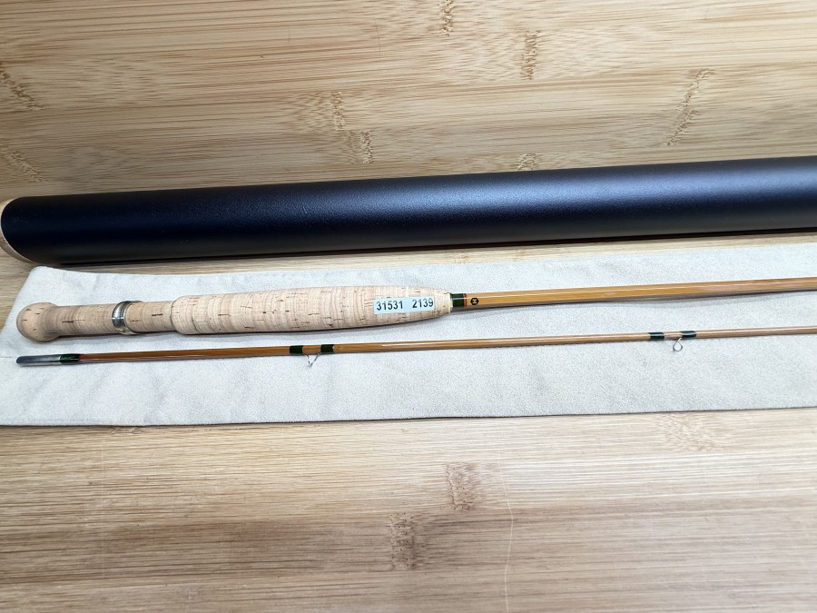 Fliegenrute, Günter Henseler, 2011, 2tlg., 7.2", #2-3, Gewicht, 79g, hohlgespliesst, Futteral, Alu Transportrohr mit Holzstopfen, Transportlänge 1160mm, sehr schöne Bachrute