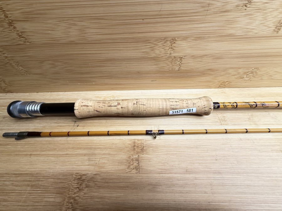 Gespliesste Fliegenrute, Hardy Bros. Ltd. Alnwick, England, H. Nestle, The Perfection Palakona, Regd. Trade Mark, 2tlg., 2,60m, #4, Gewicht 159g, Futteral, ungefischt, Transportlänge 1350mm