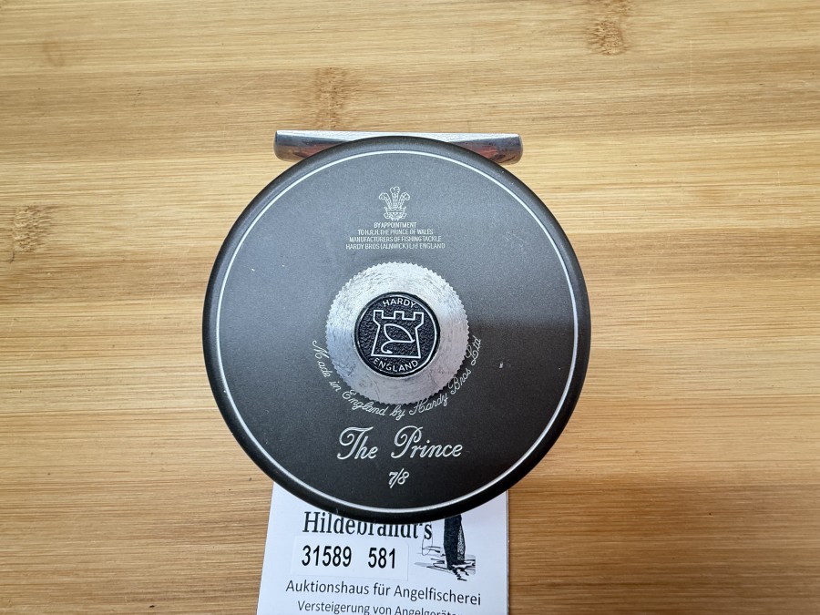 Fliegenrolle, Hardy Bros Ltd. England, The Prince 7/8, Links- oder Rechtshand umstellbar, Rollendurchmesser 80mm, Rollenbreite 30mm, Gewicht mit Fliegenschnur 180g, Gebrauchsspuren, Spule von Golden Prince