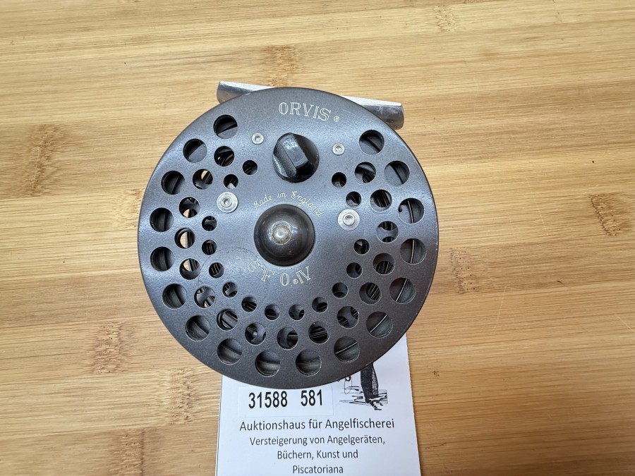 Fliegenrolle, Orvis, C.F.O.IV, Made in England, Links- oder Rechtshand umstellbar, Rollendurchmesser 80mm, Rollenbreite 30mm, Gewicht mit Naßfliegenschnur 152g, Gebrauchsspuren