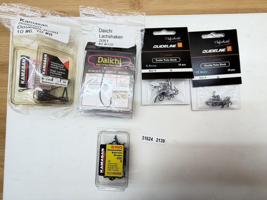 Lachsfliegenhaken,  100 Stück, Daichi 2051: 40#10, Kamasan Salmon B 280: 10#6, 10#8, Kamasan Deepwater Salmon Single B 190: 20#1, Guideline Double Tube Hook: 10#8, Guideline Treble Tube Hook: 10#6