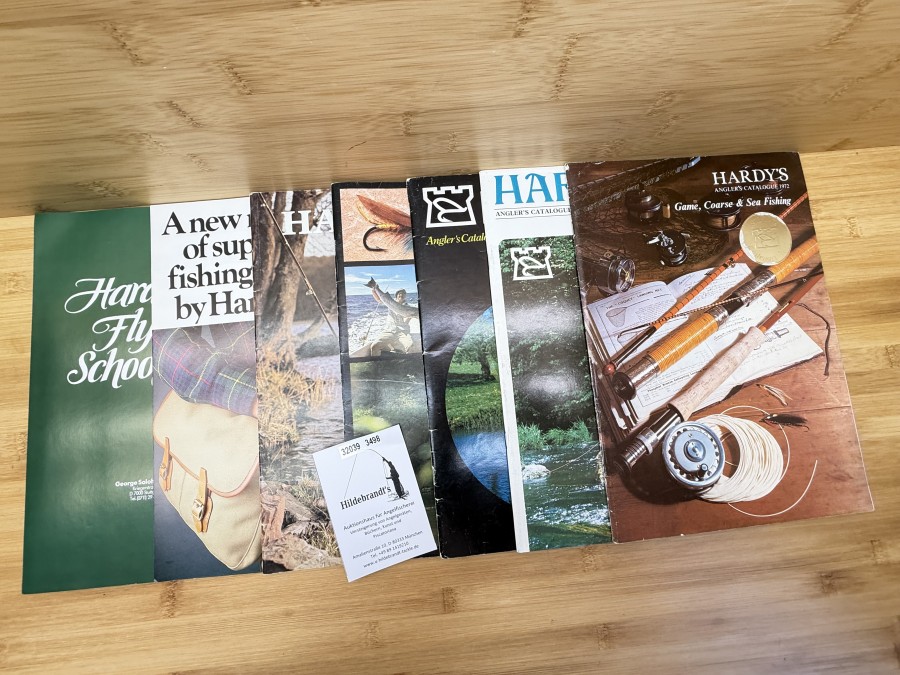 5 Kataloge, Hardy´s Anglers Catalogue 1972, 1973, 1974, 1976,1977, Fishing Bags, Hardy Fly-Fishing School, George Solohow