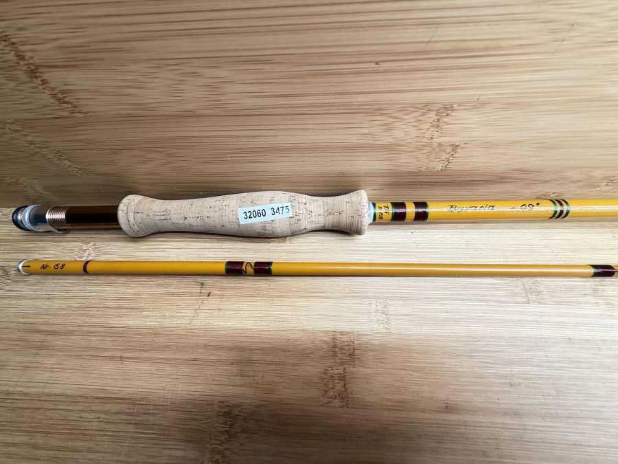 Fliegenrute, Hohlglas, Bavaria "69", ungleich geteilt, 2tlg., 7ft7" - 2m31.1cm, #6/7, Gewicht 129g, Futteral, Gebrauchsspuren. Transportlänge 1300mm