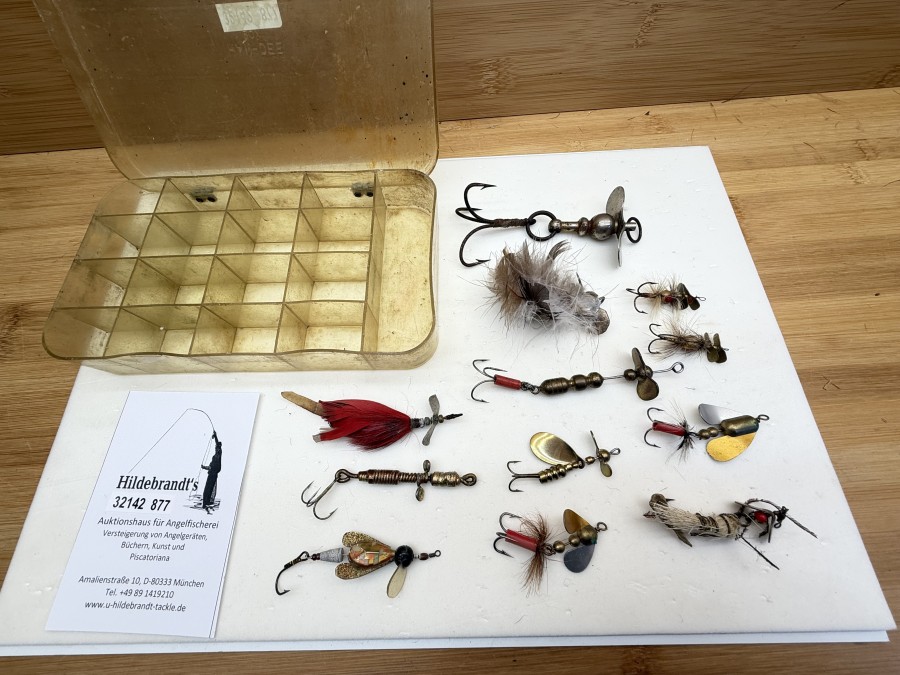 Rarität 12 verschiedene Kugelspinner, sehr selten zu bekommen, das Herkunftsland ist vermutlich überwiegend Frankreich und England, aber das ist nicht abschließend. Der Kenner weiß vermutlich mehr.