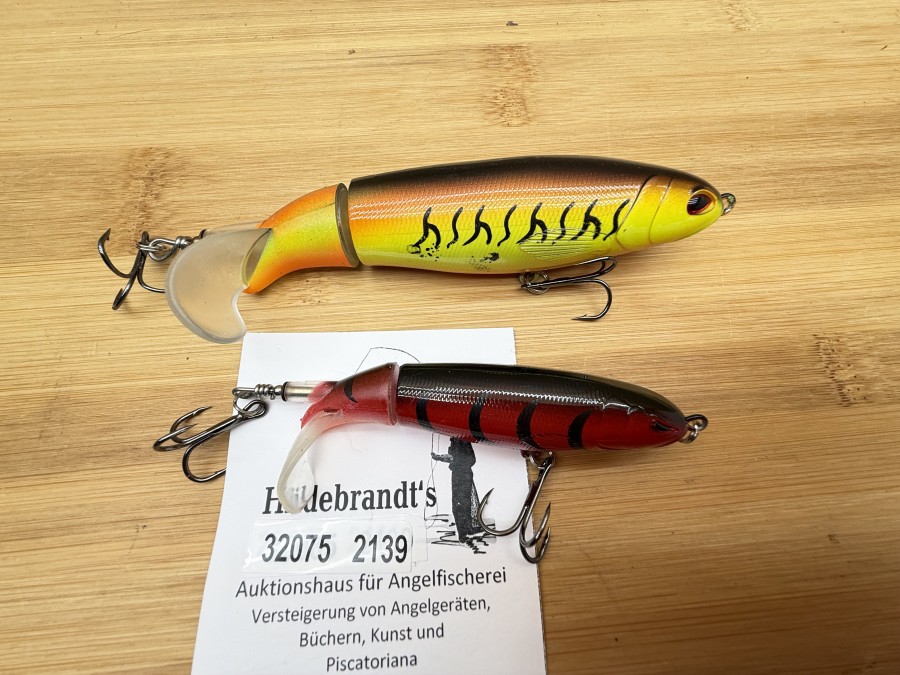 2 Wobbler, Wopper Plopper, 2tlg., gelb/orange/dunkel, 36g, 130mm, rot/dunkel, 13g, 100mm, ungefischt