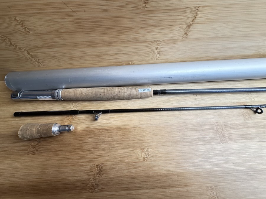 Fliegenrute, ORVIS, Graphite Flyrod, 2tlg, 9 1/2", #8, Figthing Butt, Futteral, Alu Transportrohr, leichte Gebrauchsspuren, Transportlänge 1480mm