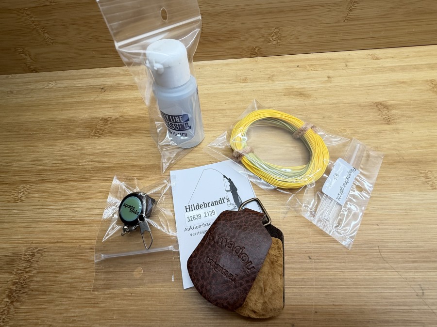 Fliegenfischer Kleinteile, Fliegenschnur gefischt, WF 5 F, Amadou Original, Flyline Dressing, Tiemco, Sports Tools