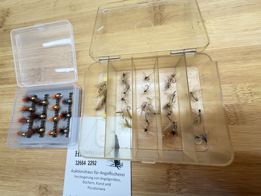 Fliegensortiment, 30 Trockenfliegen, Grösse 12 bis 20, 14 Jig´s, # 12 bis 16, für Forellen und Äschen