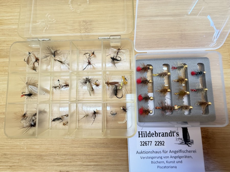 Fliegensortiment, 30 Trockenfliegen, Grösse 1s bis 20, 14 Jig´s, # 12 bis 18, für Forellen und Äschen