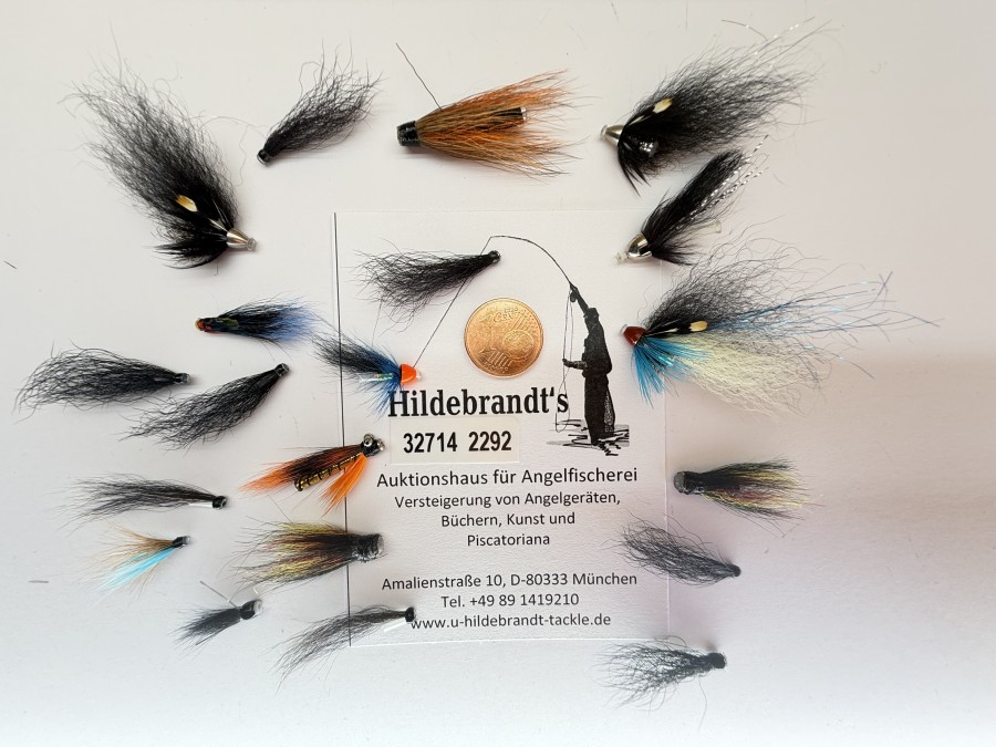 Tubenfliegen, 20 Microtuben eines erfahrenen Island Anglers, 10 bis 30mm, in Kunststoffbox