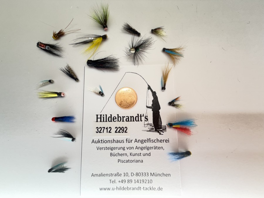 Tubenfliegen, 20 Microtuben eines erfahrenen Island Anglers, 10 bis 30mm, in Kunststoffbox