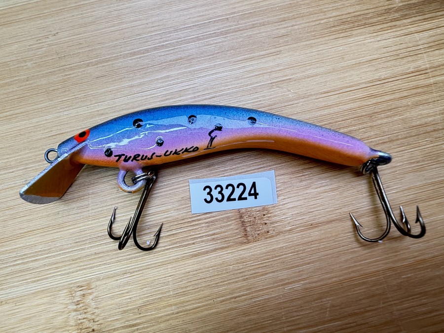 Wobbler, Turus Ukko, Handmade in Finland, gemarkt, orange/violett/blau/schwarz, Punkten, 9cm, 11,00g, ungefischt