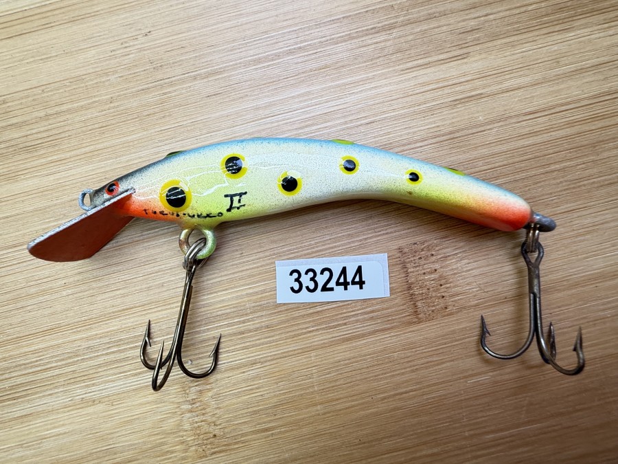 Wobbler, Turus Ukko, Handmade in Finland, gemarkt, rot/beige/blau/schwarz, mit gelb/ schwarzen Punkten, 9cm, 11,00g, ungefischt