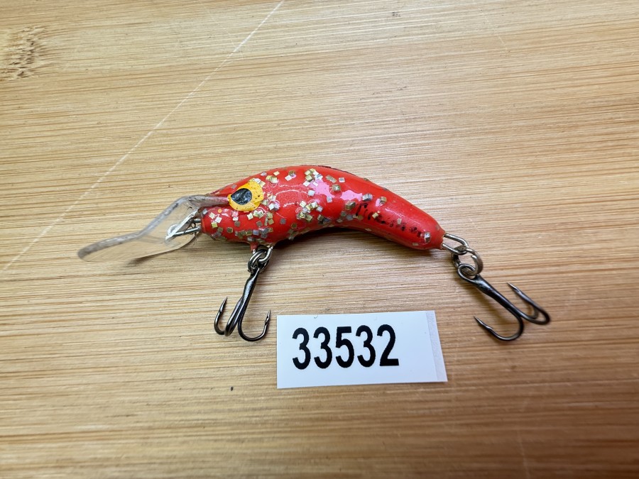 Wobbler, Turus Ukko, Turunen, rot mit Glitzer,  4cm, 3g, ungefischt