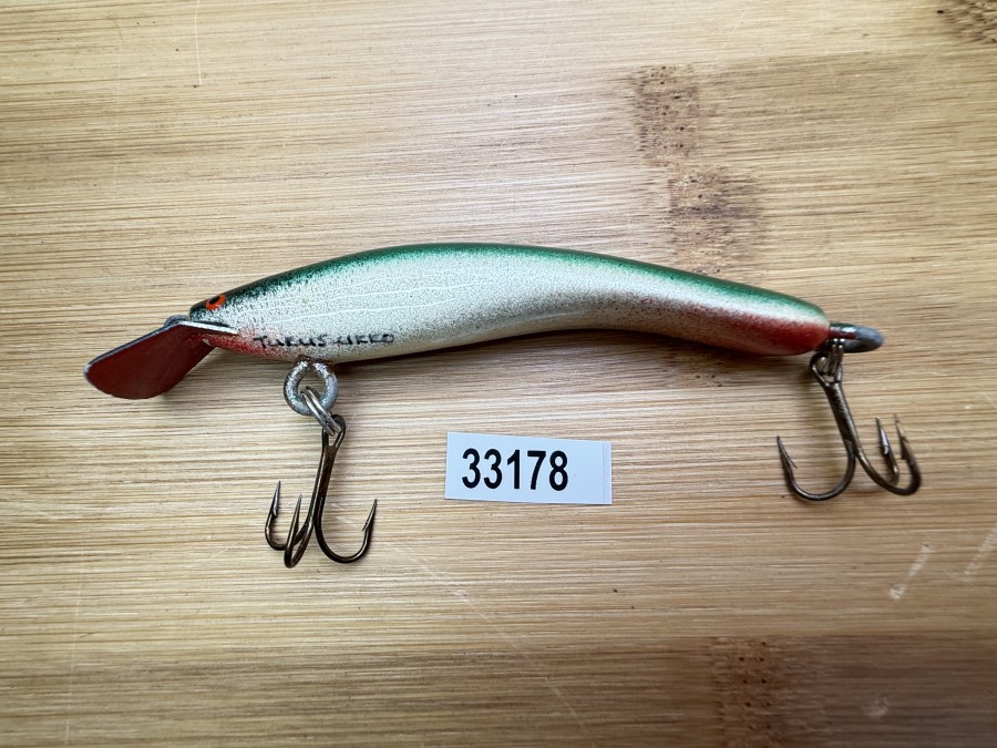 Wobbler, Turus Ukko, Handmade in Finland, gemarkt, rot/silber/grün/schwarz, 9cm, 11,00g, ungefischt