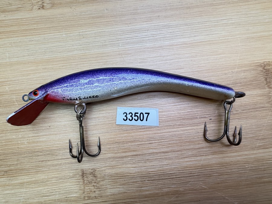 Wobbler, Turus Ukko, Handmade in Finland, gemarkt, rot/gold/bronze/schwarz, mit  schwarzen Punkten, 12cm, 15,00g, ungefischt
