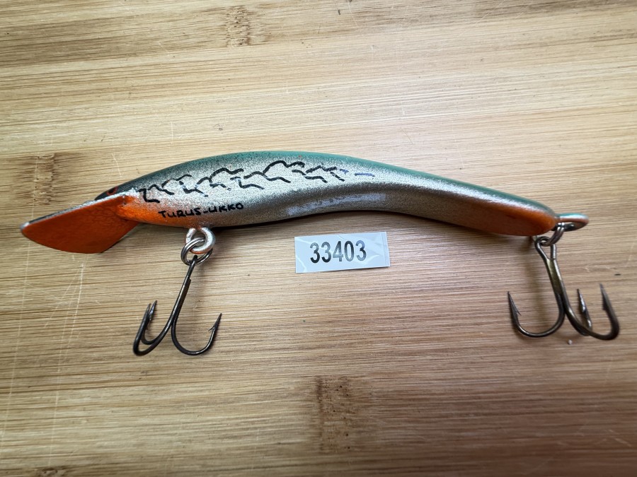 Wobbler, Turus Ukko, Handmade in Finland, gemarkt, orange/gold/grün/schwarz, 12cm, 15,00g, ungefischt