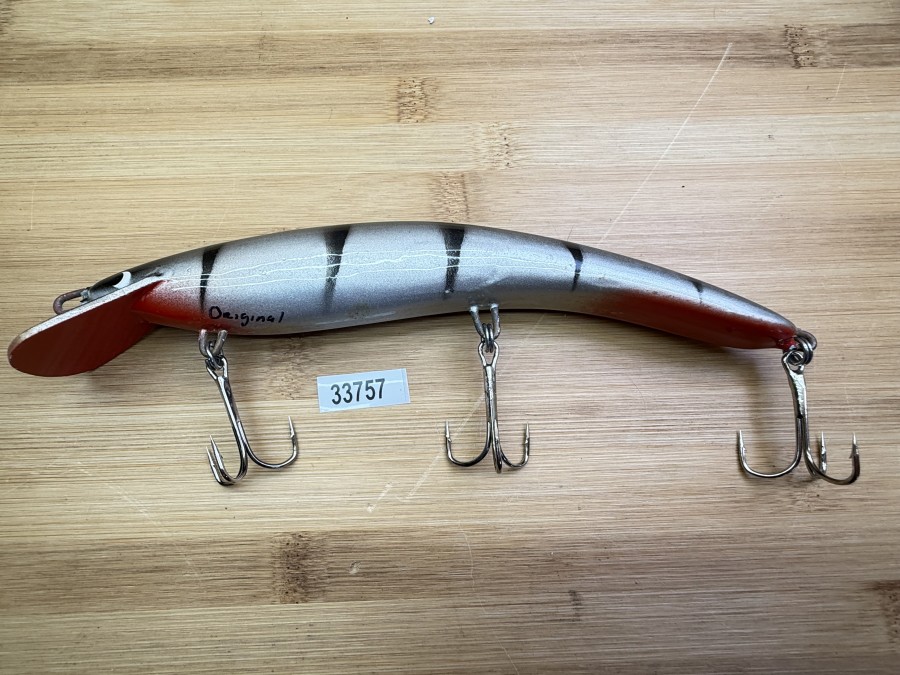 Wobbler, Turus Ukko, Handmade in Finland, Turus Ukko gemarkt, Tripper, rot/silber/schwarz, 20cm, 63g, ungefischt,