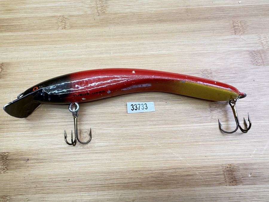 Wobbler, Turus Ukko, Handmade in Finland, Turus Ukko gemarkt, gelb/rot/schwarz, 20cm, 54g, ungefischt,