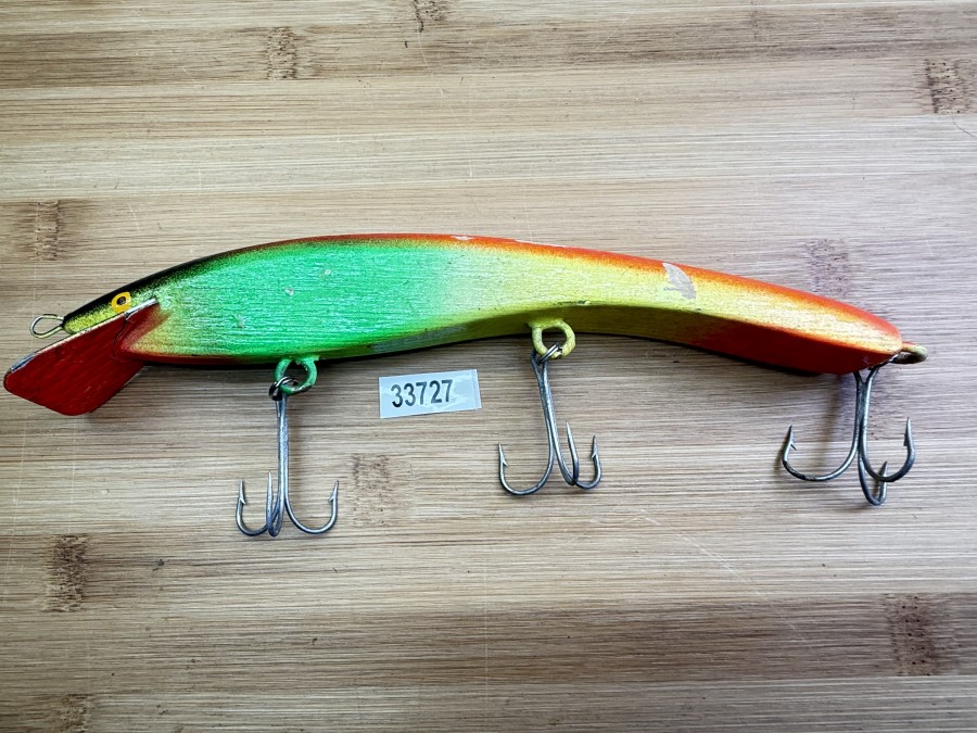 Wobbler, Turus Ukko, Handmade in Finland, orange/gelb/grün/rot/schwarz, 20cm, 54g, gefischt